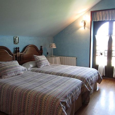 Vivienda Sampedri Villa Santillana del Mar Oda fotoğraf