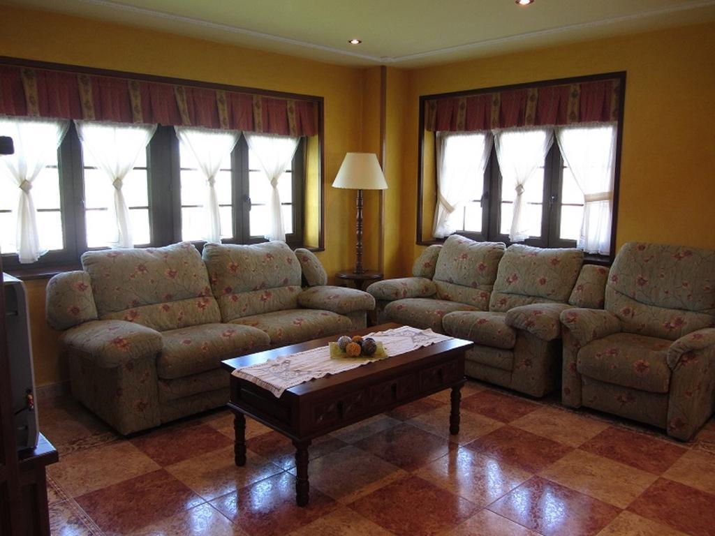 Vivienda Sampedri Villa Santillana del Mar Oda fotoğraf